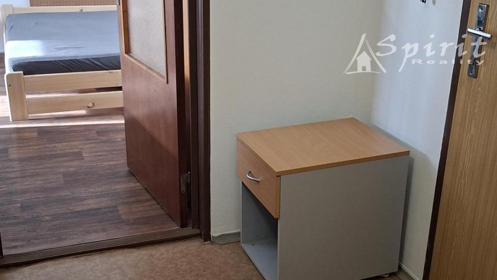 Na prenájom 1-izbový byt, Vlčie hrdlo – Ružinov, kompletne zariadený