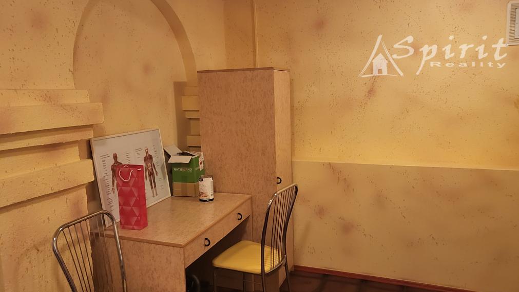 Ponúkame na PREDAJ rodinný dom v centre obce Veľké Úľany