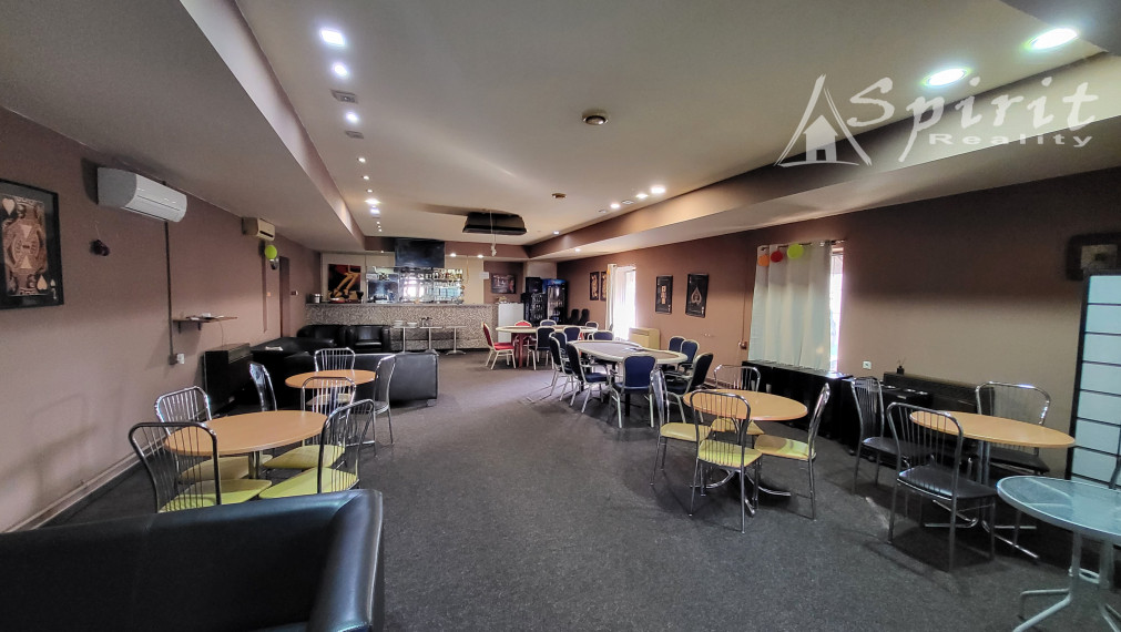 Ponúkame na PREDAJ rodinný dom v centre obce Veľké Úľany