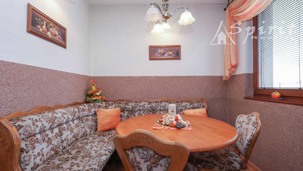 Výnimočná ponuka - 7izb. priestranný RD s 2gáražou na 36á pozemku