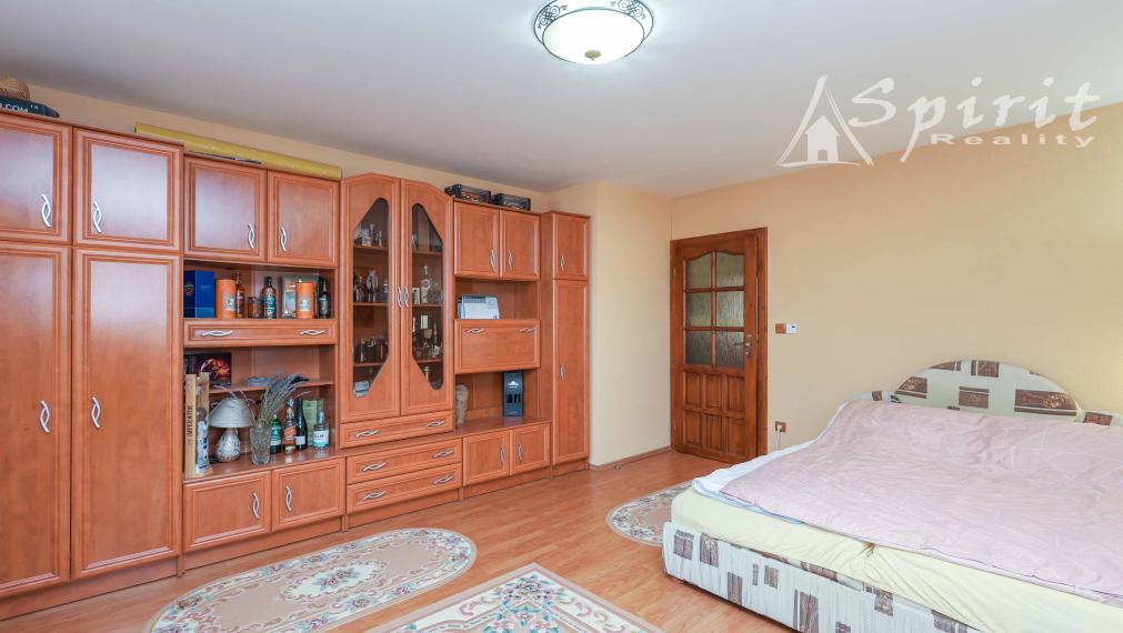 Výnimočná ponuka - 7izb. priestranný RD s 2gáražou na 36á pozemku