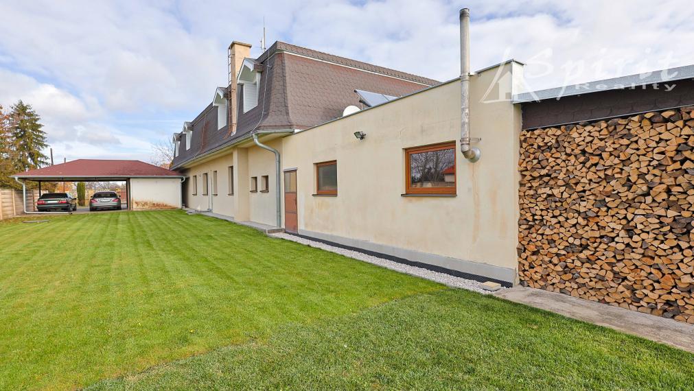 Výnimočná ponuka - 7izb. priestranný RD s 2gáražou na 36á pozemku