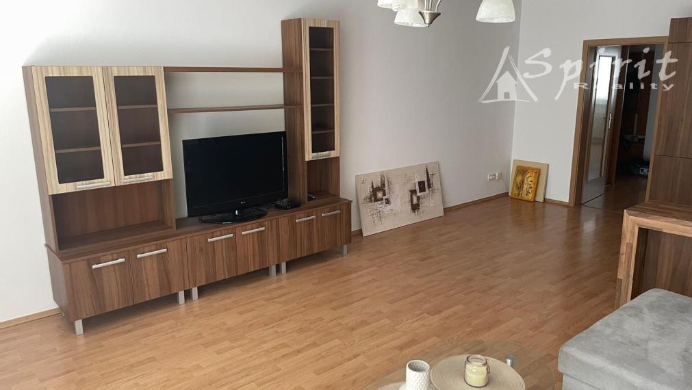 Na prenájom: Štýlový 2-izbový byt s garážou a pivnicou v Podunajských Biskupiciach