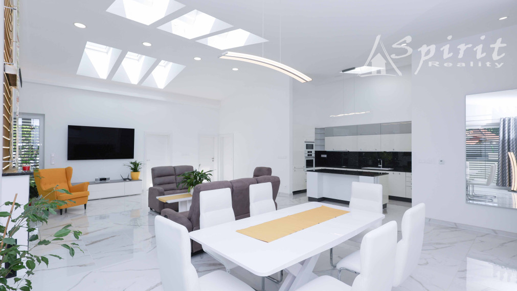 Na predaj: 4-izbový bungalov v prestížnej lokalite Bratislava – Rusovce