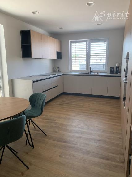 PREDAJ: šikovný 4izb. bungalov v štandarde