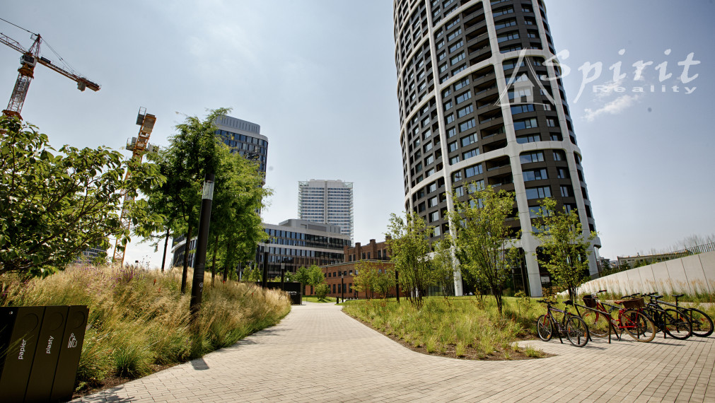 Luxusný 2-izbový byt na prenájom v SKY PARK, Bratislava-Staré Mesto