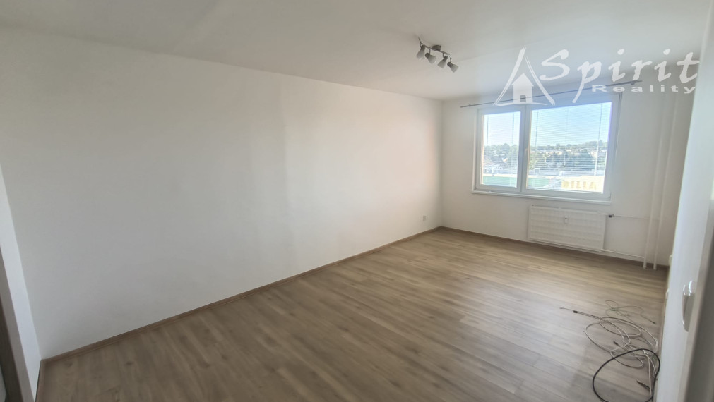 PREDAJ - 2-izbový byt po rekonštrukcii, 66,8 m² – Nové Zámky