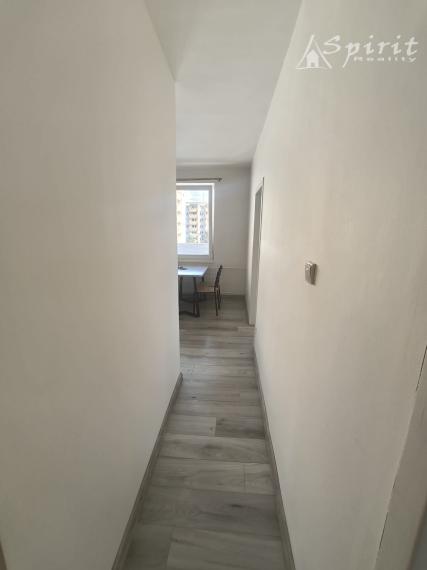 PREDAJ - 2-izbový byt po rekonštrukcii, 66,8 m² – Nové Zámky