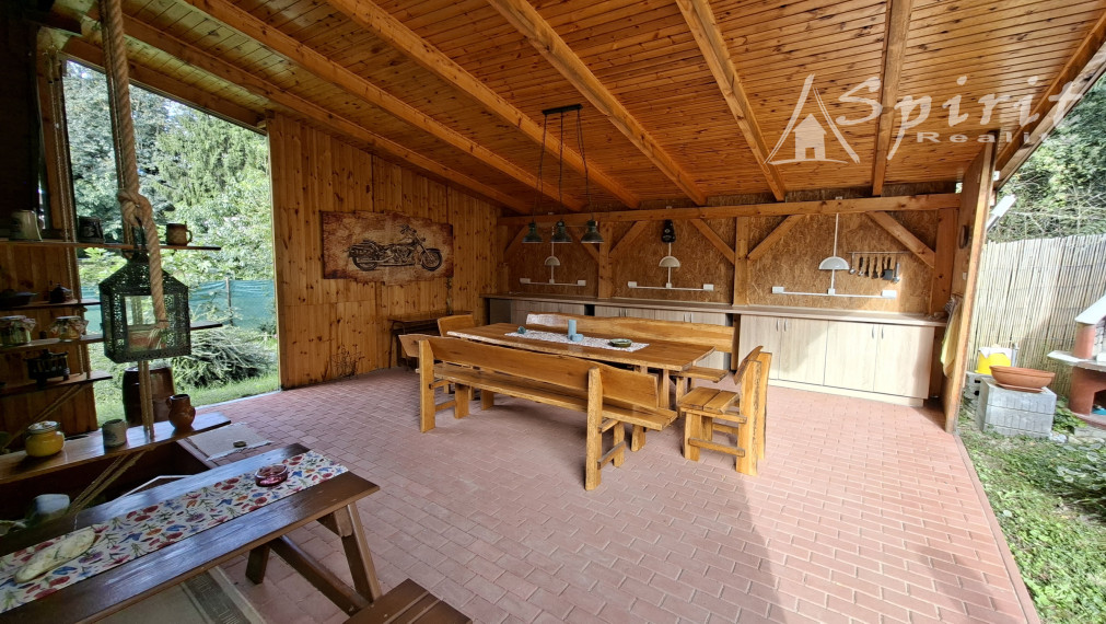 PREDAJ - 3izb. chata pri Malom Dunaji, na LV vedené ako RD