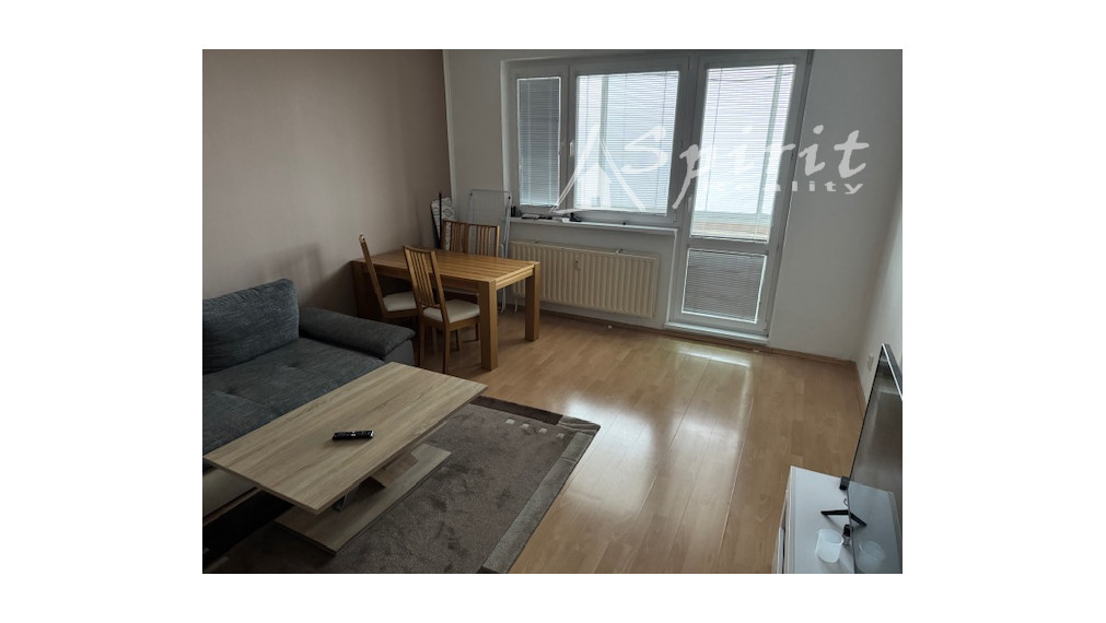 PRENÁJOM - 2gars. Petržalka