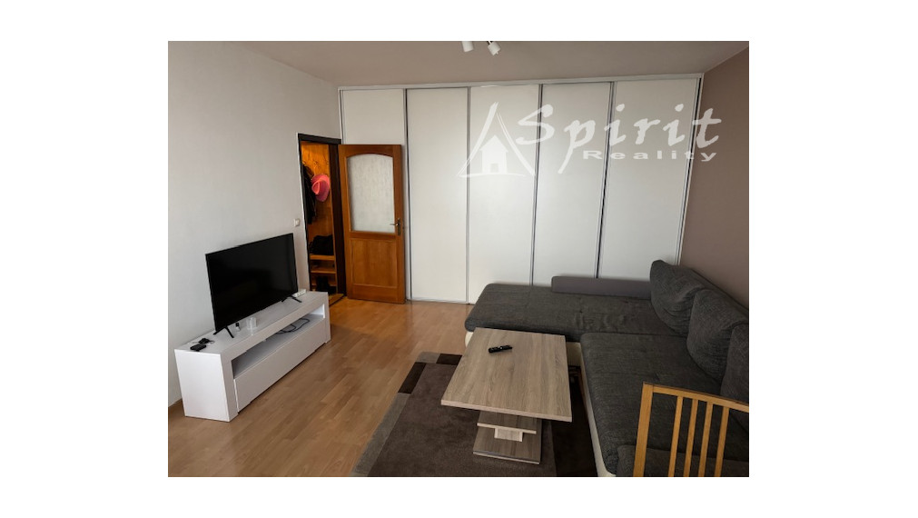 PRENÁJOM - 2gars. Petržalka