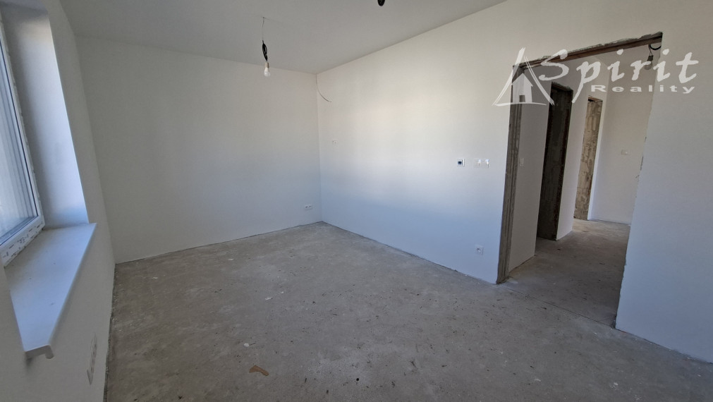 NOVOSTAVBA 3izb.RD v tichej uličke obce Veľké Úľany