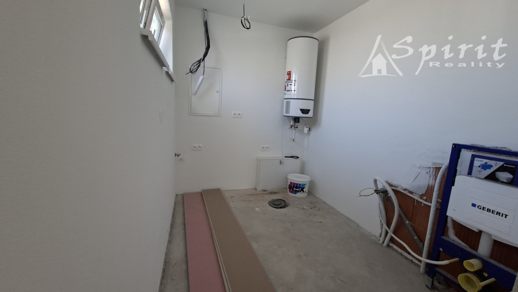 NOVOSTAVBA 3izb.RD v tichej uličke obce Veľké Úľany