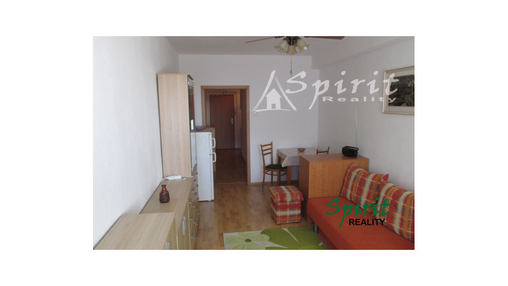 Ponúkame praktickú garsónku neďaleko vinohradov