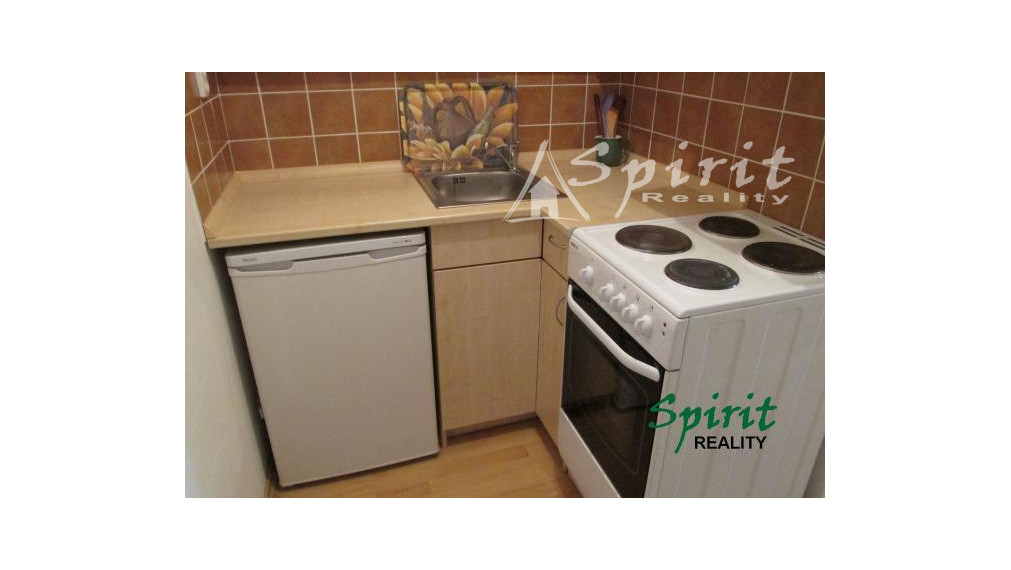 Ponúkame praktickú garsónku neďaleko vinohradov