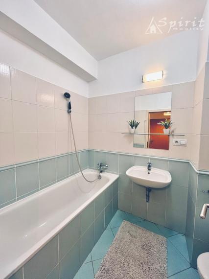 Na prenájom praktický 1izb. byt PEZINSKÁ SENEC