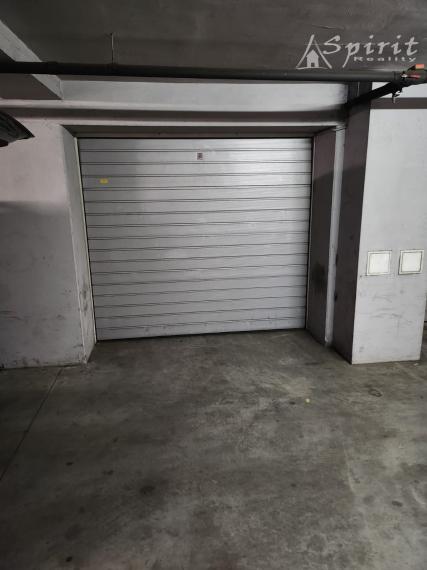 Na prenájom: Garáž 18 m² – Kazanská ulica, Bratislava