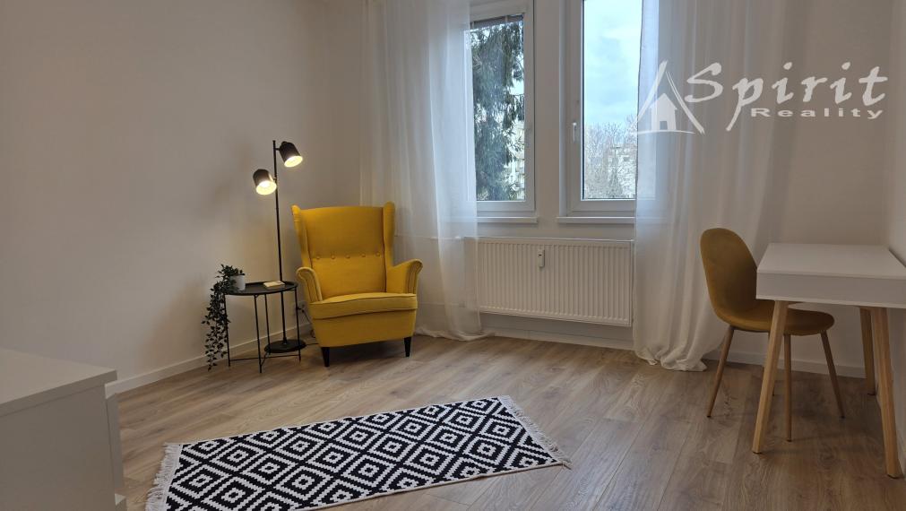 Na prenájom: Kompletne zrekonštruovaný 3-izbový byt v srdci Ružinova – Narcisová ulica