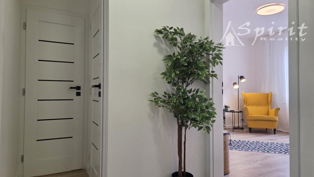 Na prenájom: Kompletne zrekonštruovaný 3-izbový byt v srdci Ružinova – Narcisová ulica