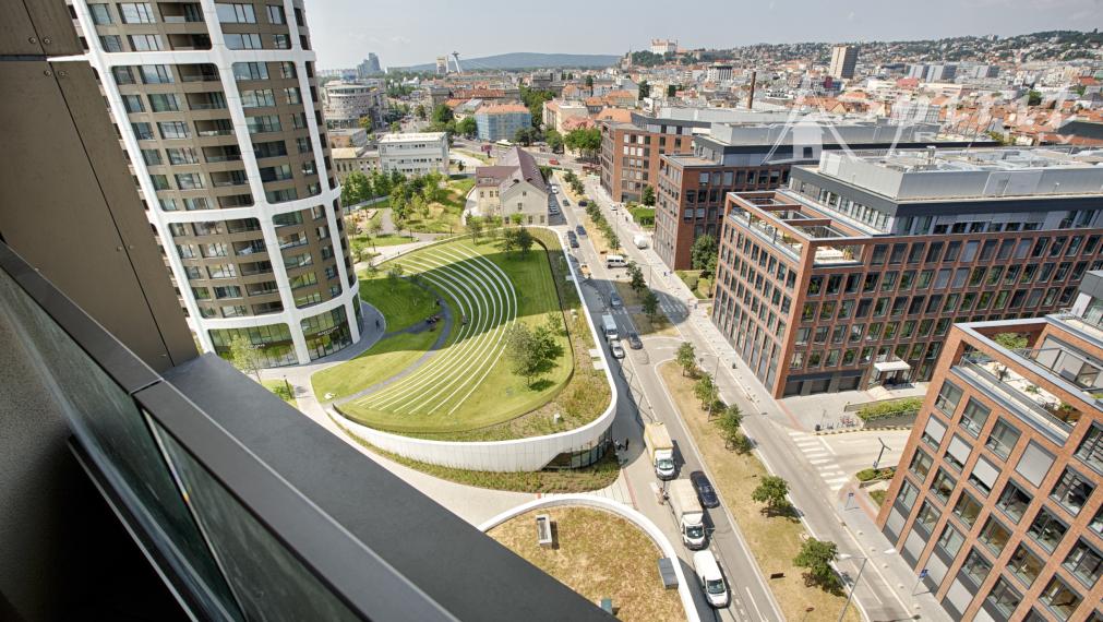 Prenájom luxusného 2izb. bytu v projekte SKY PARK