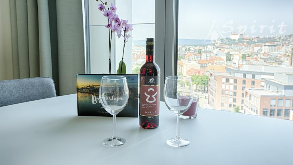 Prenájom luxusného 2izb. bytu v projekte SKY PARK