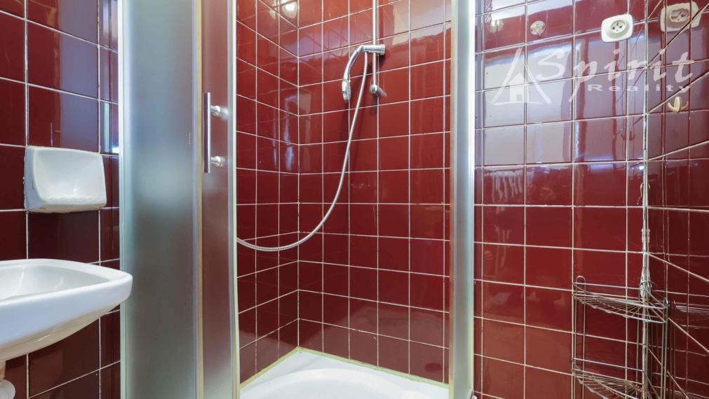 Ideálny rodinný dom s garážou a veľkým priestorom – Veľké Úľany