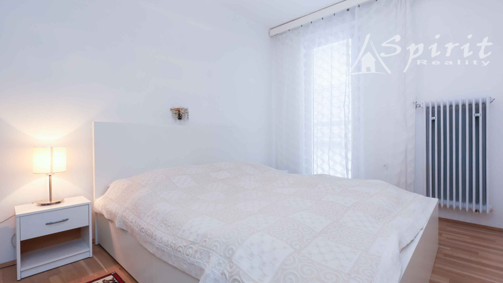 Ideálny rodinný dom s garážou a veľkým priestorom – Veľké Úľany