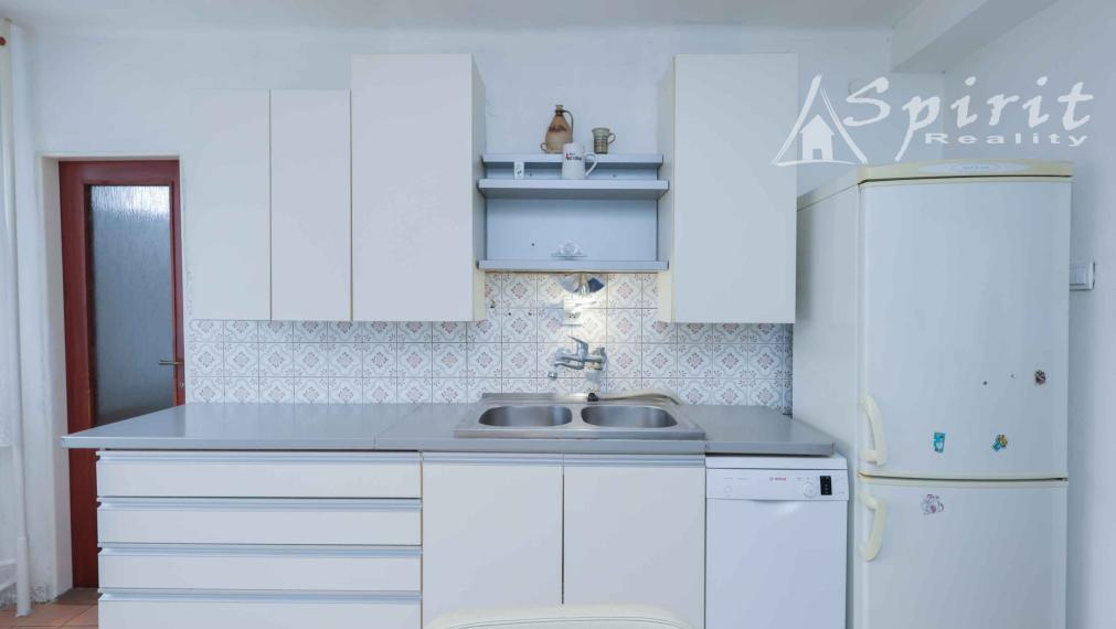 Ideálny rodinný dom s garážou a veľkým priestorom – Veľké Úľany