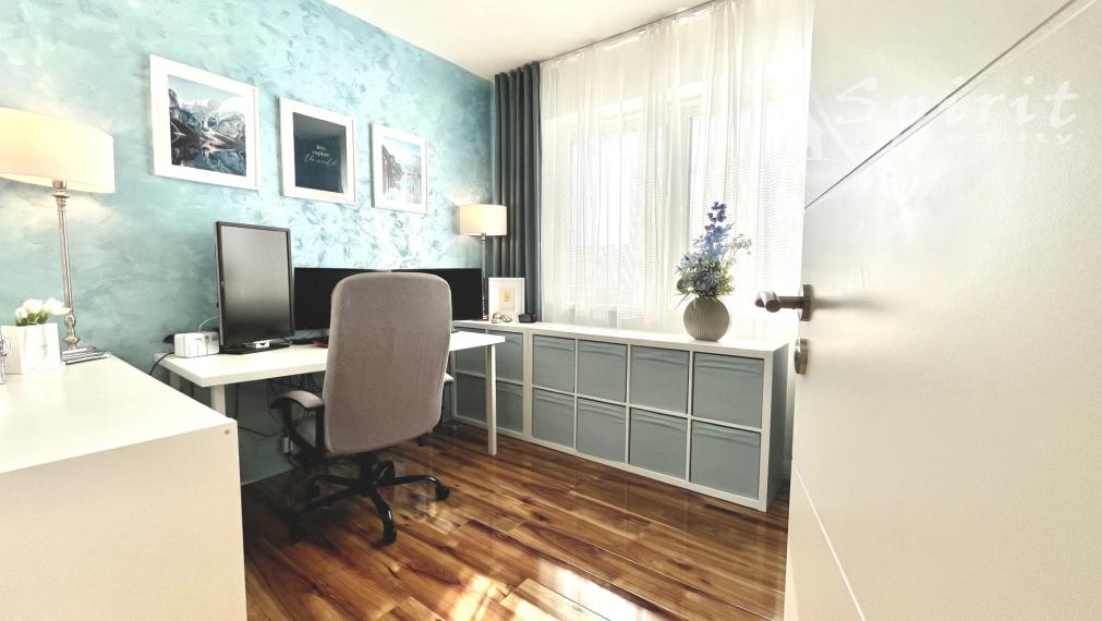 Bývajte ako v dome – 3-izbový byt so záhradou, terasou a parkovaním pre 2 autá