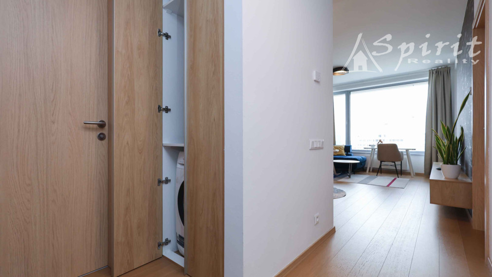 PREDAJ - Nadčasová elegancia v ikonickom Sky Parku