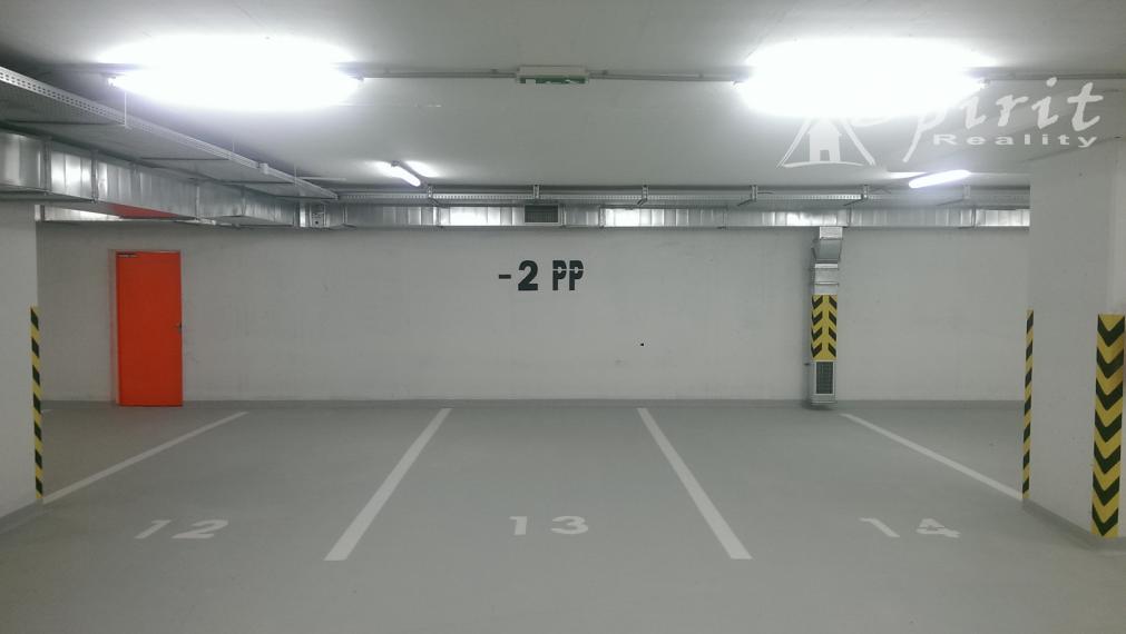 Krásne zariadený 2-izbový byt s klimatizáciou, parkovaním a výhladom na Kamzík.