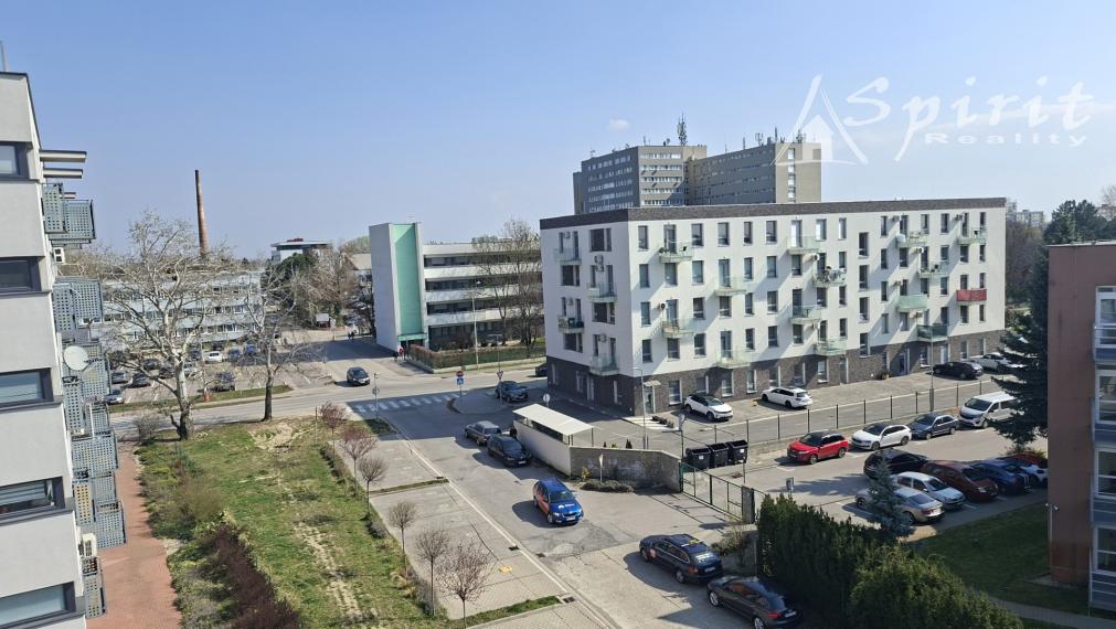 Prenájom 2izb. bytu v novostavbe, oproti nemocnici GA