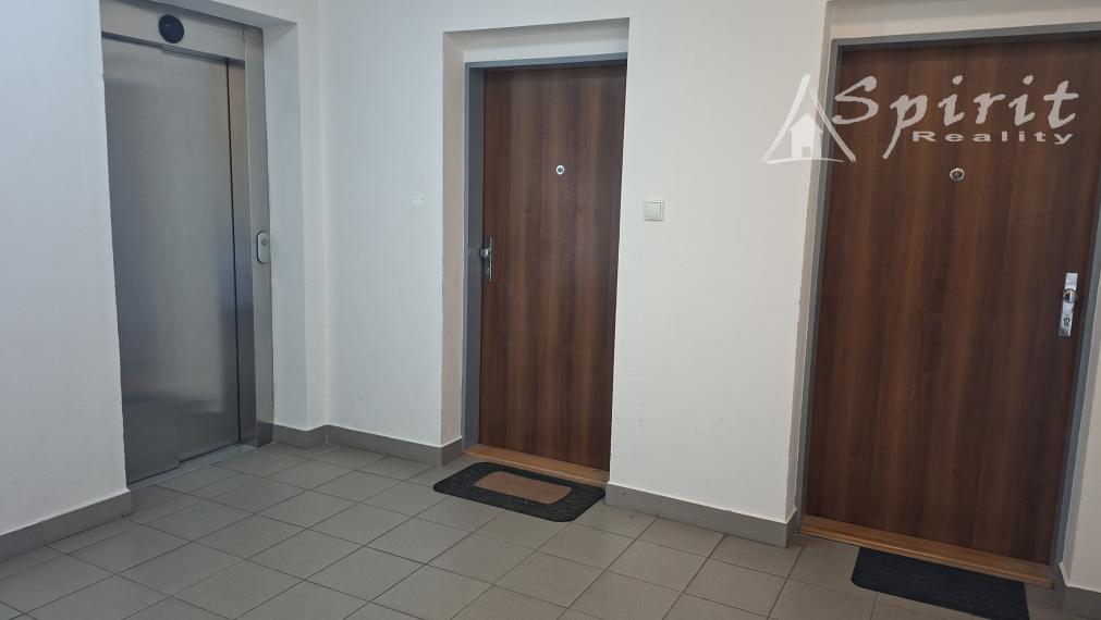 Prenájom 2izb. bytu v novostavbe, oproti nemocnici GA