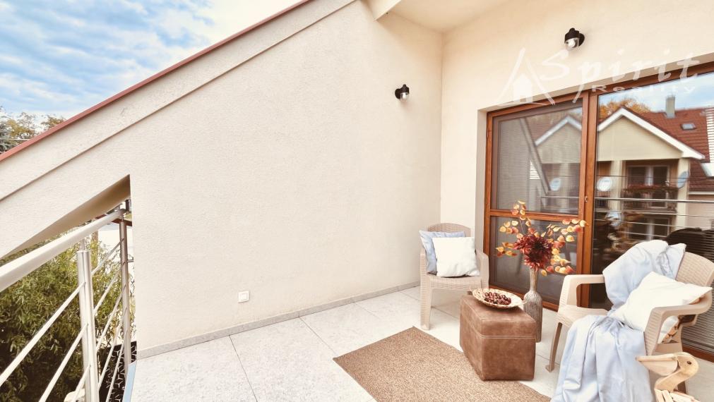 PRENÁJOM krásneho 3izb. bytu v centre obce Veľké Úľany