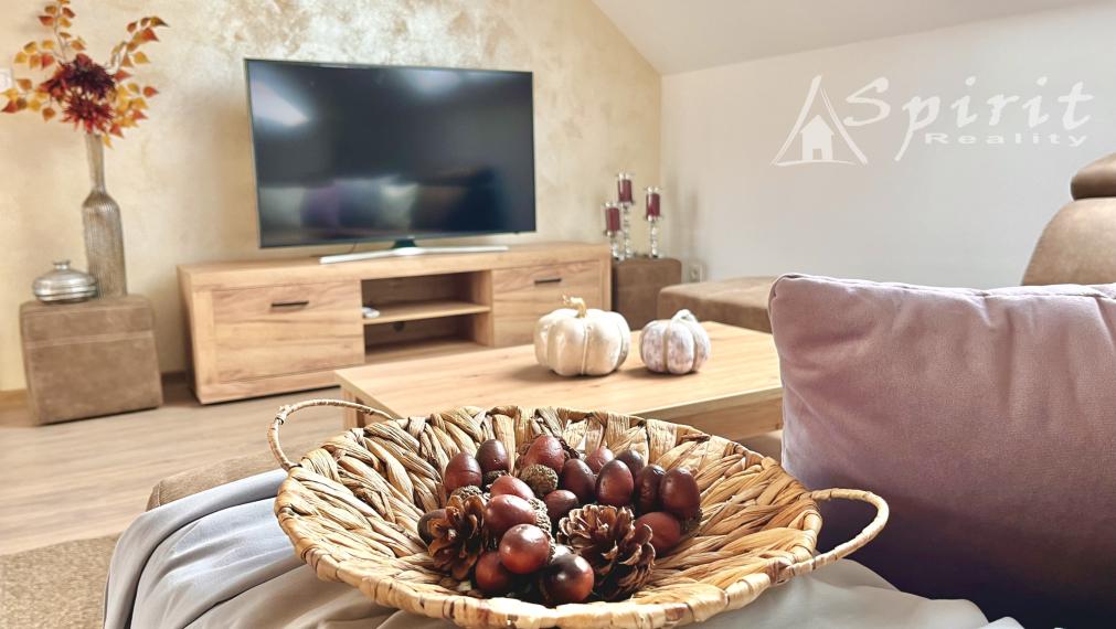 PRENÁJOM krásneho 3izb. bytu v centre obce Veľké Úľany