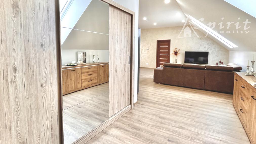 PRENÁJOM krásneho 3izb. bytu v centre obce Veľké Úľany