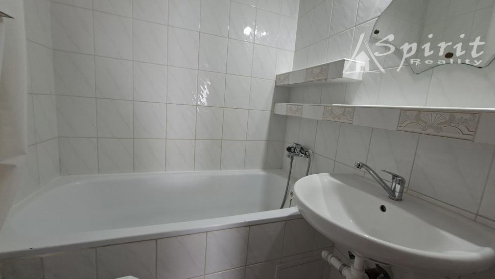 Ponúkame na prenájom praktický 3 izb. byt v Dúbravke