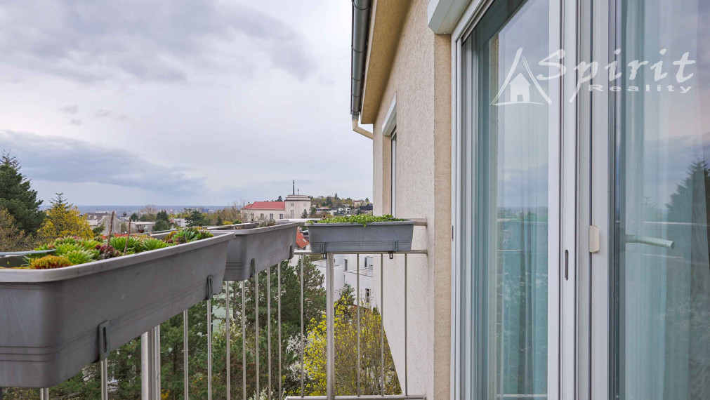 EXKLUZÍVNE NA PRENÁJOM | 5-IZBOVÝ MEZONET V HORSKOM PARKU, STARÉ MESTO