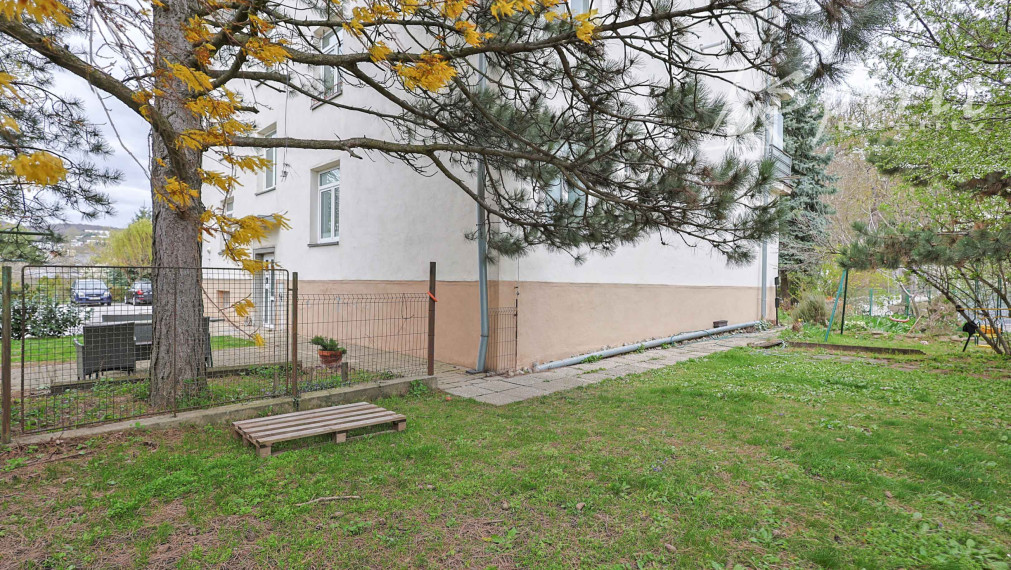 EXKLUZÍVNE NA PRENÁJOM | 5-IZBOVÝ MEZONET V HORSKOM PARKU, STARÉ MESTO