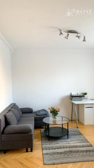 NA PREDAJ - 1,5 izb. byt  s ballkónom- RUŽINOV