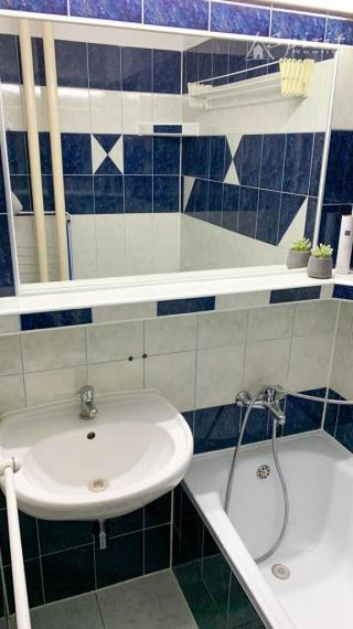 NA PREDAJ - 1,5 izb. byt  s ballkónom- RUŽINOV