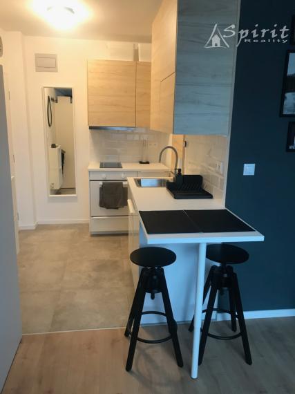 Praktická garsónka na prenájom Ružinov NIVY