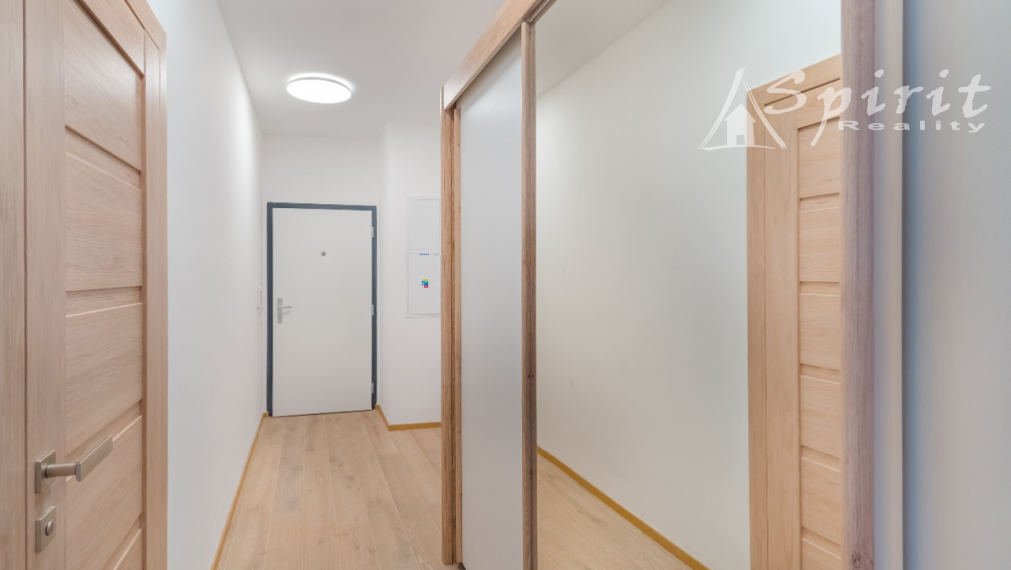 PRÉMIOVÝ 3i BYT - VILADOMY - 24m2  TERASA - GARÁŽ - NADŠTANDARD + KLÍMA V KAŽDEJ IZBE