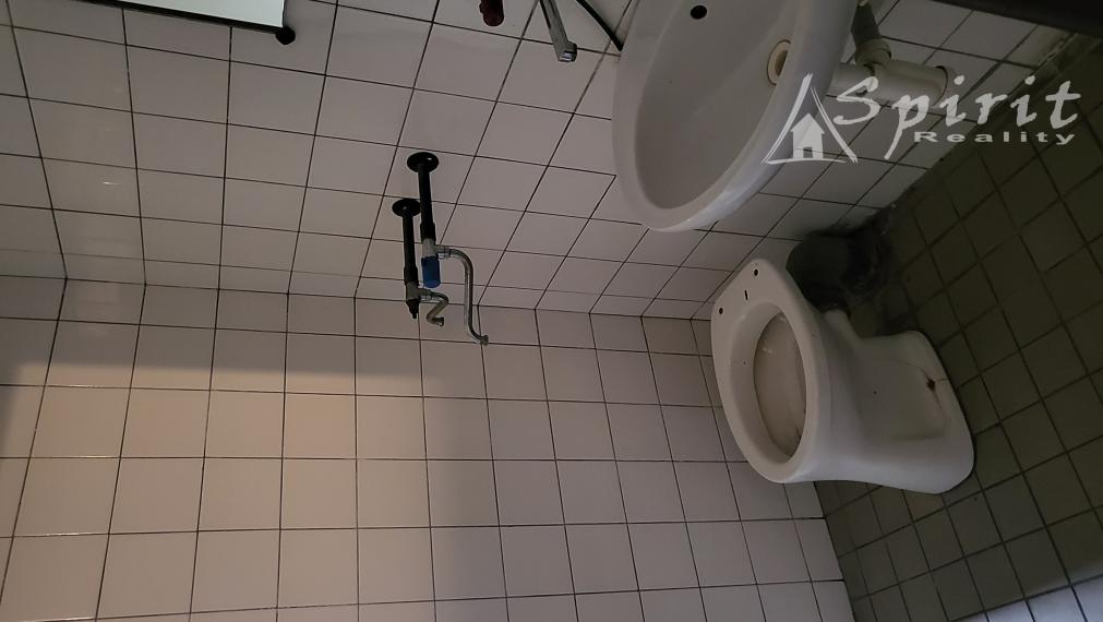 Na prenájom uzamykateľná garáž - Dvojkrížna