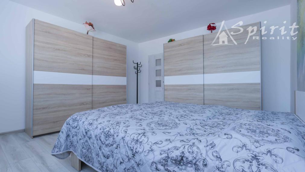 Moderný 2-izbový rodinný dom po kompletnej rekonštrukcii s veľkou terasou – Veľká Mača