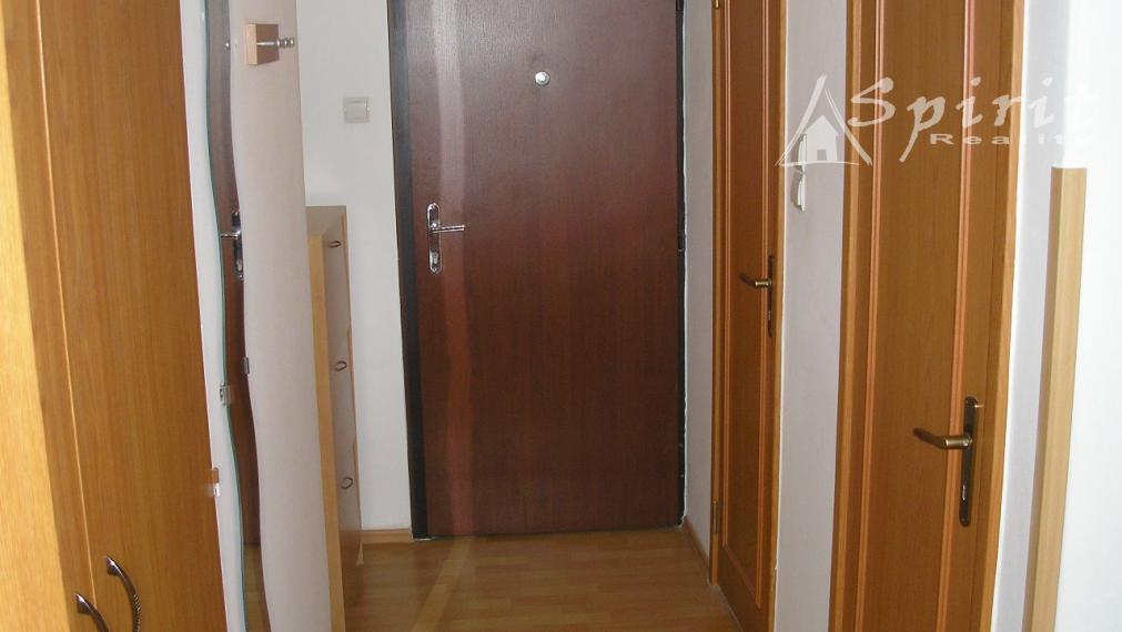Ponúkame na prenájom šikovný 1 izb. byt v Dúbravke