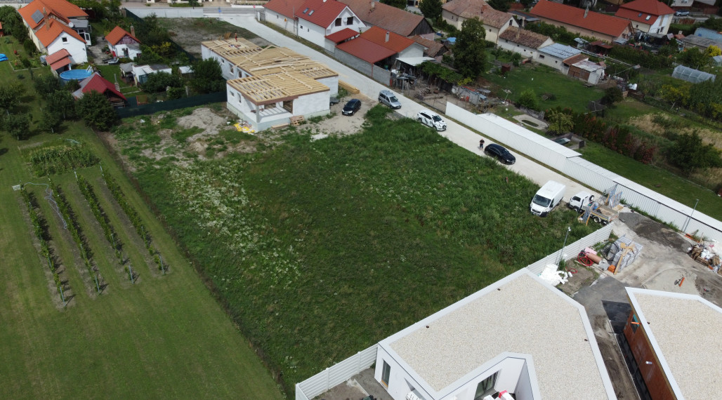 Pozemky na predaj - cca 7a