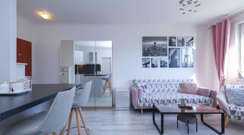 REZERVOVANÝ - Ponúkame na predaj 2 izb. byt v obľúbenej lokalite Senca