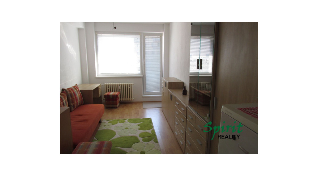 Ponúkame praktickú garsónku neďaleko vinohradov