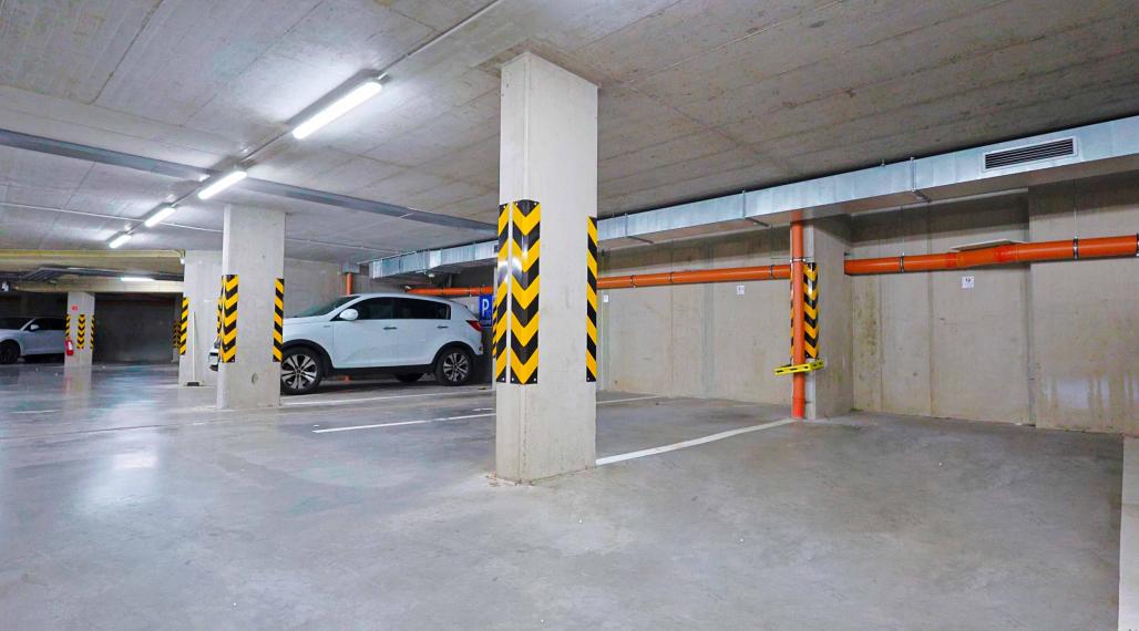 Výhodná ponuka! Garážové státie v Starom Meste – 33 500 €